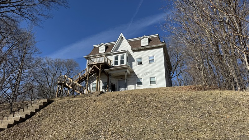 Slideshow image 1