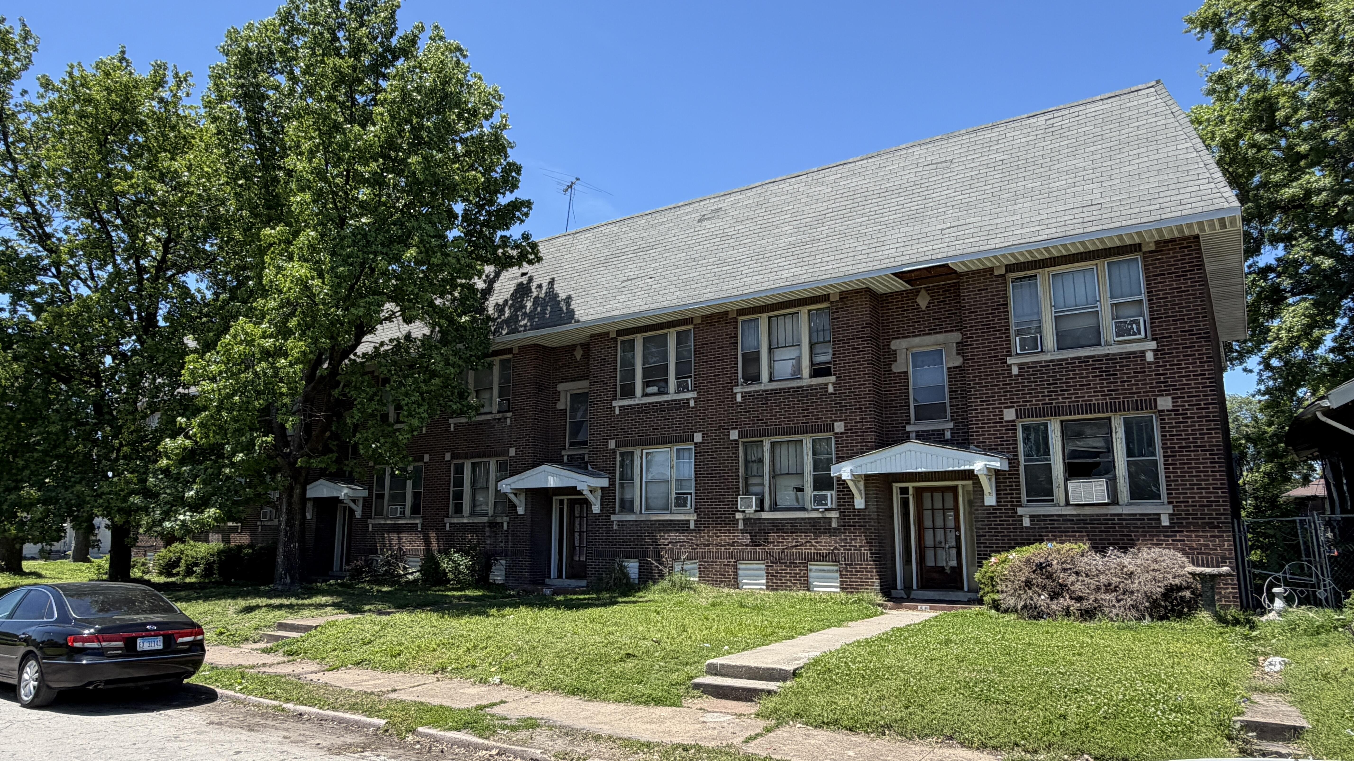 Feature property thumbnail image