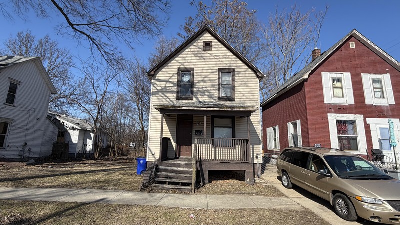 Slideshow image 1